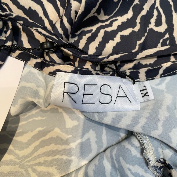 RESA Madison Slip in Zeppelin - Picture 9 of 10